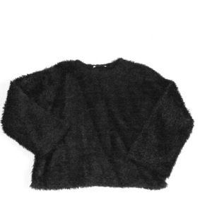 Black Zara fuzzy sweater